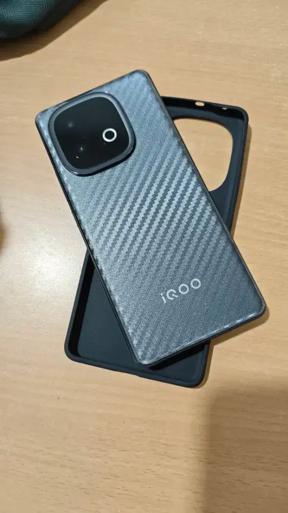 IQOO NEO 10 5G (12/256)