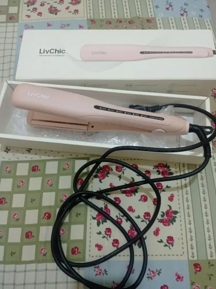 catokan rambut infrared LivChic