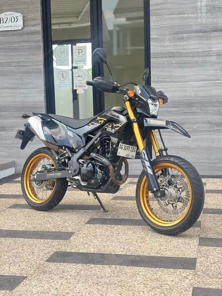 Kawasaki KLX 230 SM Supermoto 2023 Shock USD Koko Motor