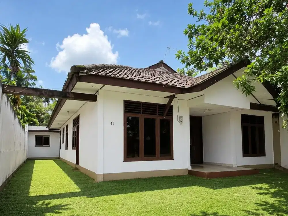 Dijual Rumah Besar Strategis Turun Harga Dekat Akses Stasiun Pondok Ranji di Bintaro Jaksel Nd 18274