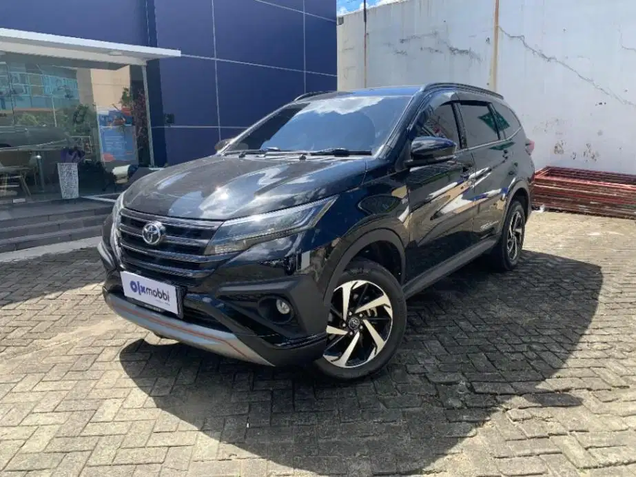 DP MURAH Toyota Rush 1.5 TRD Sportivo Bensin-AT 2019 Hitam CUAWD