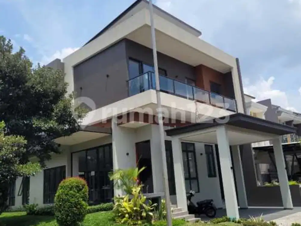 Dijual Rumah Mewah Baru Bangunan Mandiri Kawasan Bsd Baru di Bsd Green Wich