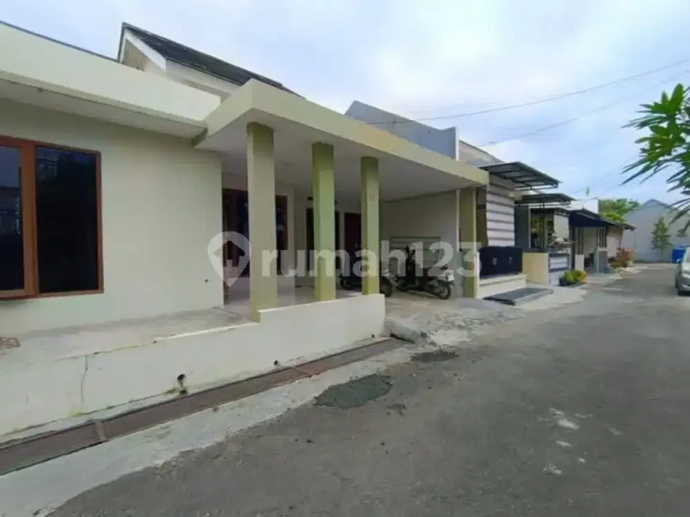 Rumah Peribadai Posisi Hook Siap Huni di Cluster Flamboyan Lobunta Cirebon
