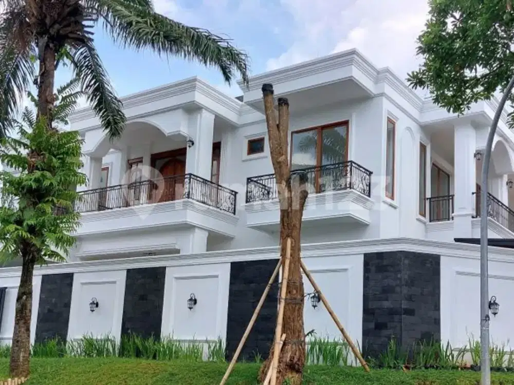 Dijual Rumah Mewah Exclusive Golf Mediterania Sentul City Bogor