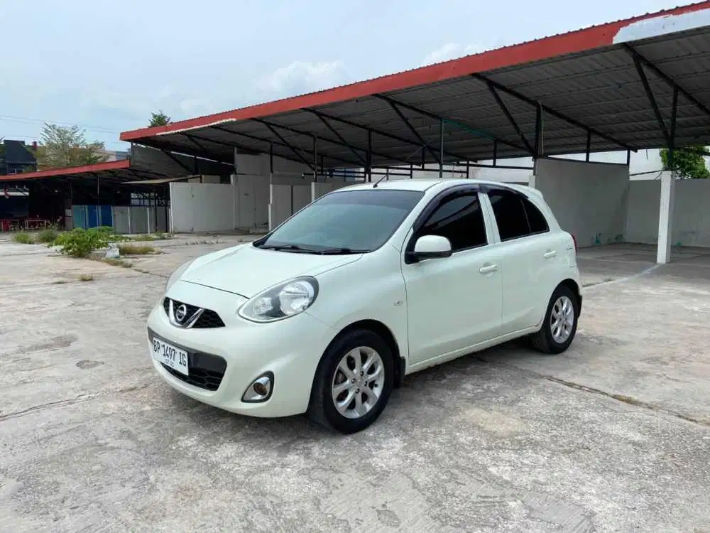 NISSAN MARCH MATIC 2016