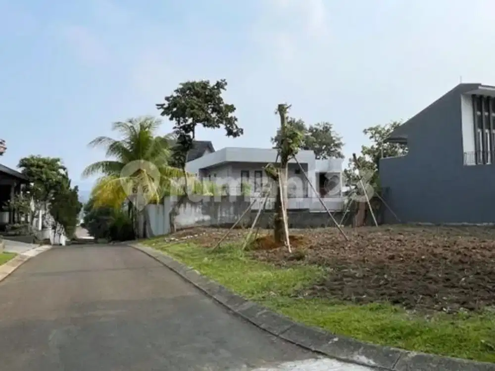 Kavling Hoek Eksklusif di Cluster Taman Parahyangan, Sentul City