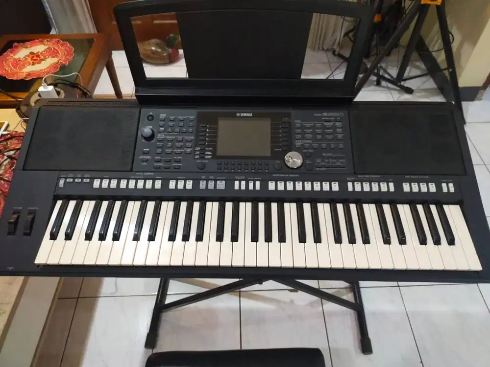 Keyboard Yamaha PSR-S950