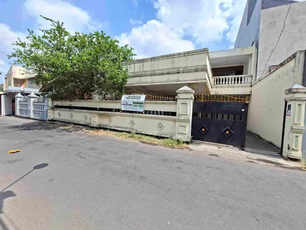 Disewakan Rumah Besar & Luas Depok Sleman Area Kaliurang Km7