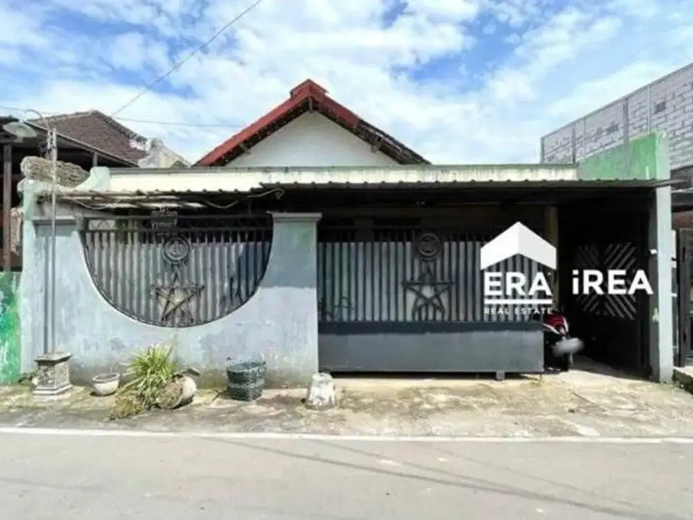 Dijual rumah Paulan Colomadu Solo 200 meter dari Jl Adi Sucipto
