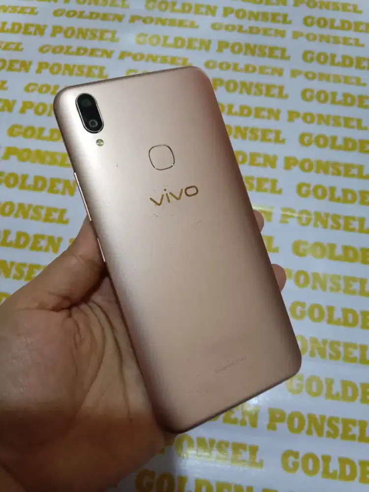 Vivo V9-4G.Ram 4/64GB.Finger.ORI.GOLDEN PONSEL
