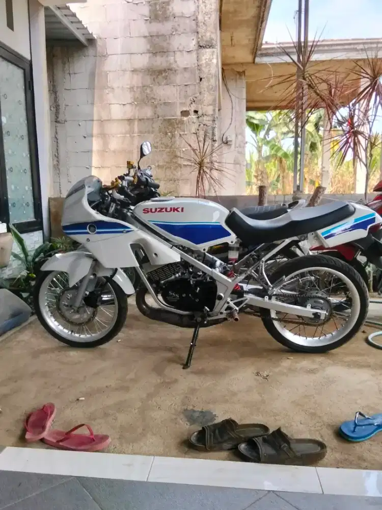 susuki rgr sprinter thn 93