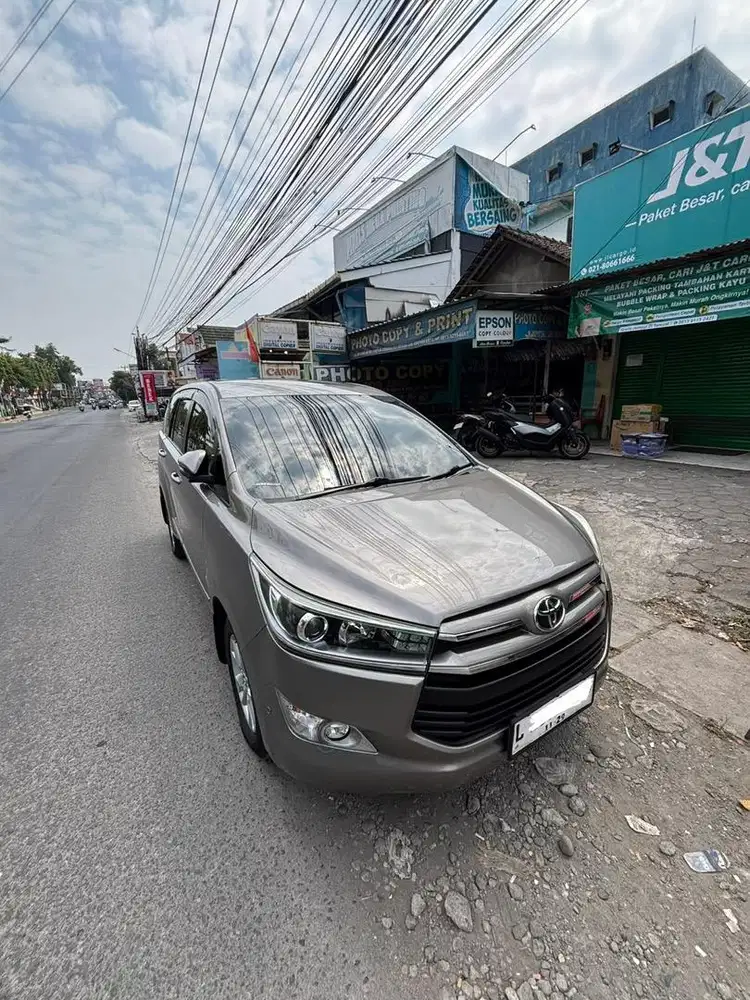 Toyota Innova v diesel 2016