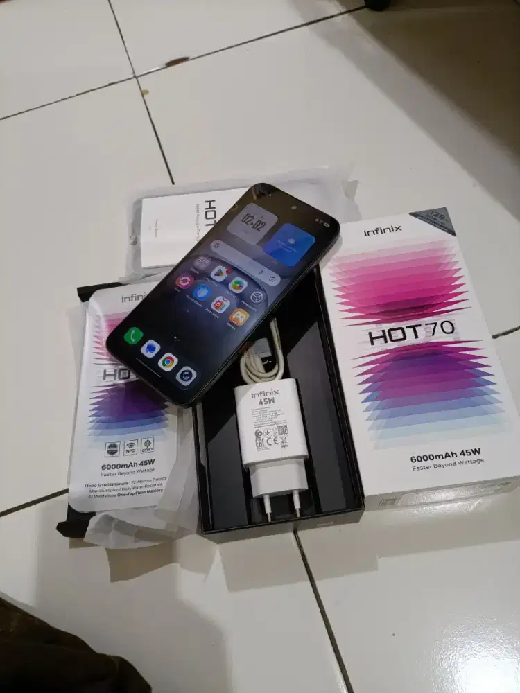 Infinix hot 70 baru 2 bulanan