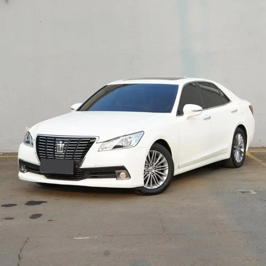 Toyota Crown 2013 Royal Saloon 2.5 V6