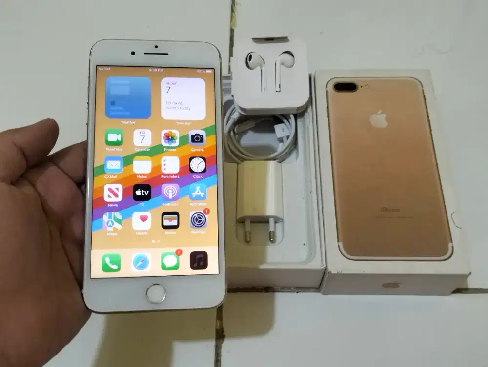 BUTUH UANG iPhone 7+ Plus 32GB GOLD 4G LTE ALL OPERATOR inter No Minus