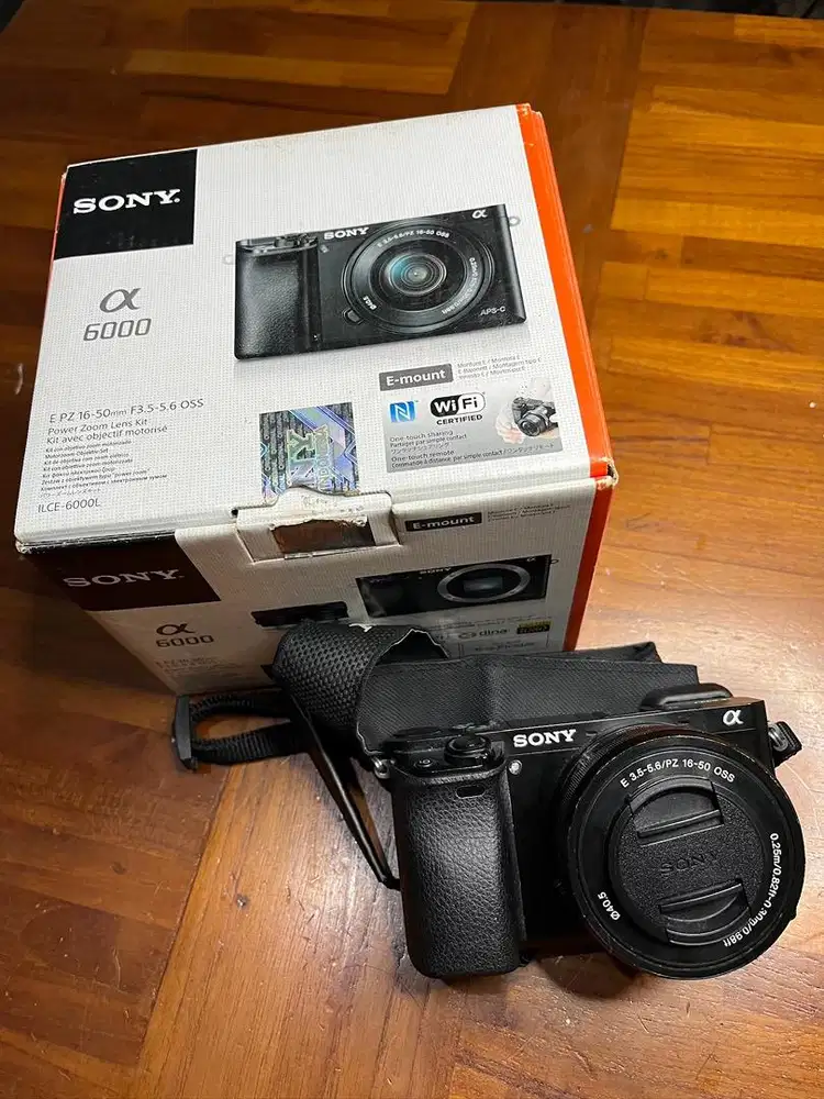 SONY A6000 - Mirrorless Camera