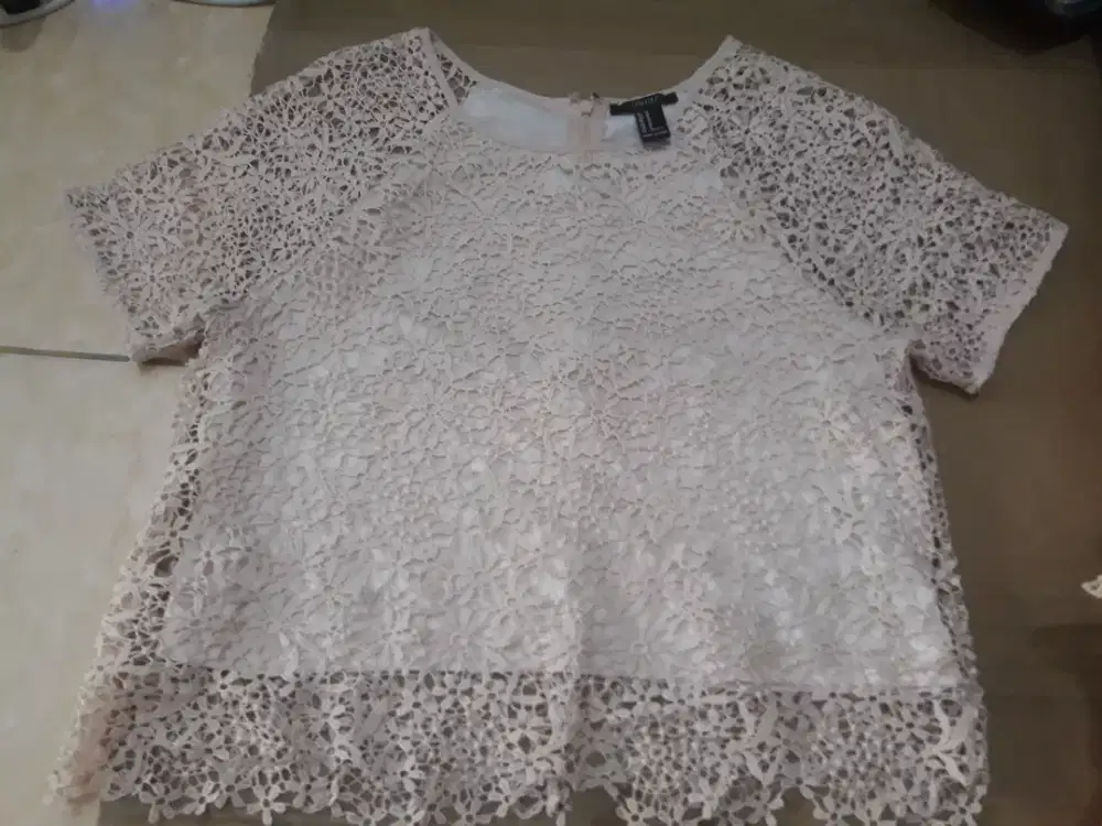 Baju burkat dan rompi burkat