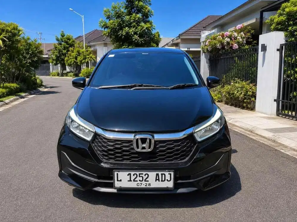 HONDA NEW BRIO 1.2 E MATIC FACELIFT 2023 KILOMTER 20 RIBU ASLI
