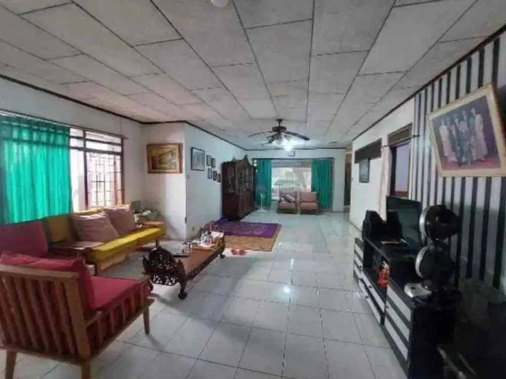 Dijual Rumah Murah Luas Jalan Besar dan Strategis Petukangan Utara Jaksel