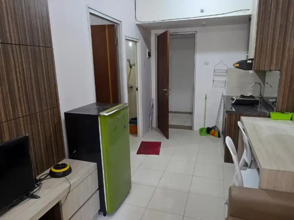 FOR RENT! Apartemen Puncak Kertajaya - Full Furnished, View Pool