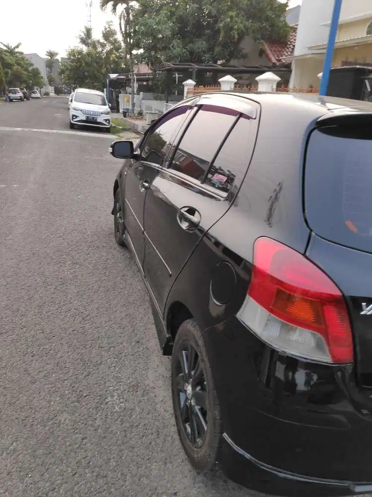Toyota Yaris 2011 Bensin