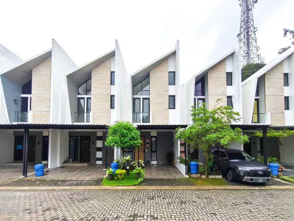 Rumah Strategis 12 Menit ke Gerbang Tol Serpong 2 Bebas Banjir J-45354