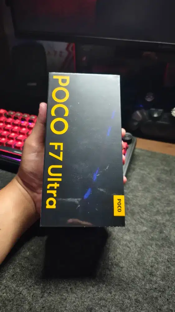 POCO F7 Ultra 16/512 Black Segel