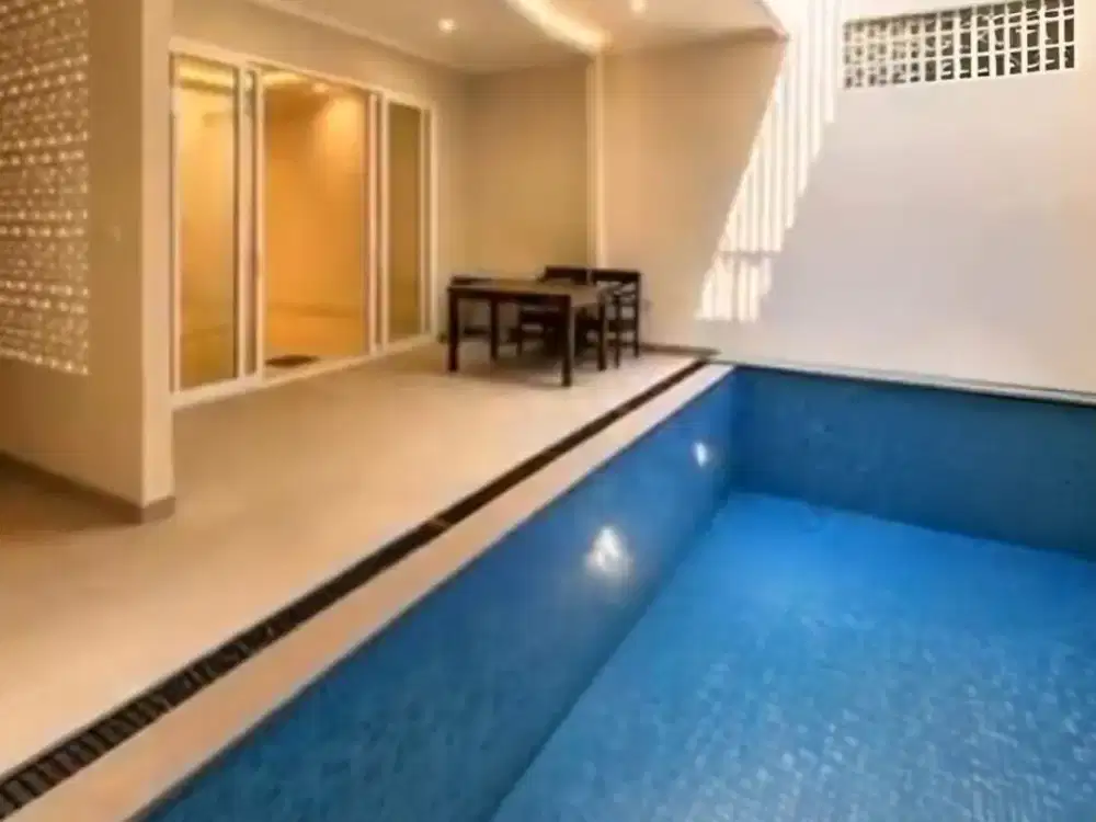 Disewakan rumah BRAND NEW dengan swimming pool di cluster Magnolia Alam Sutera