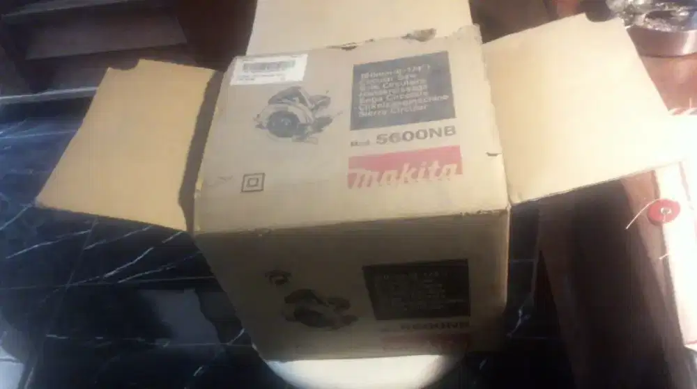Circle makita 5600