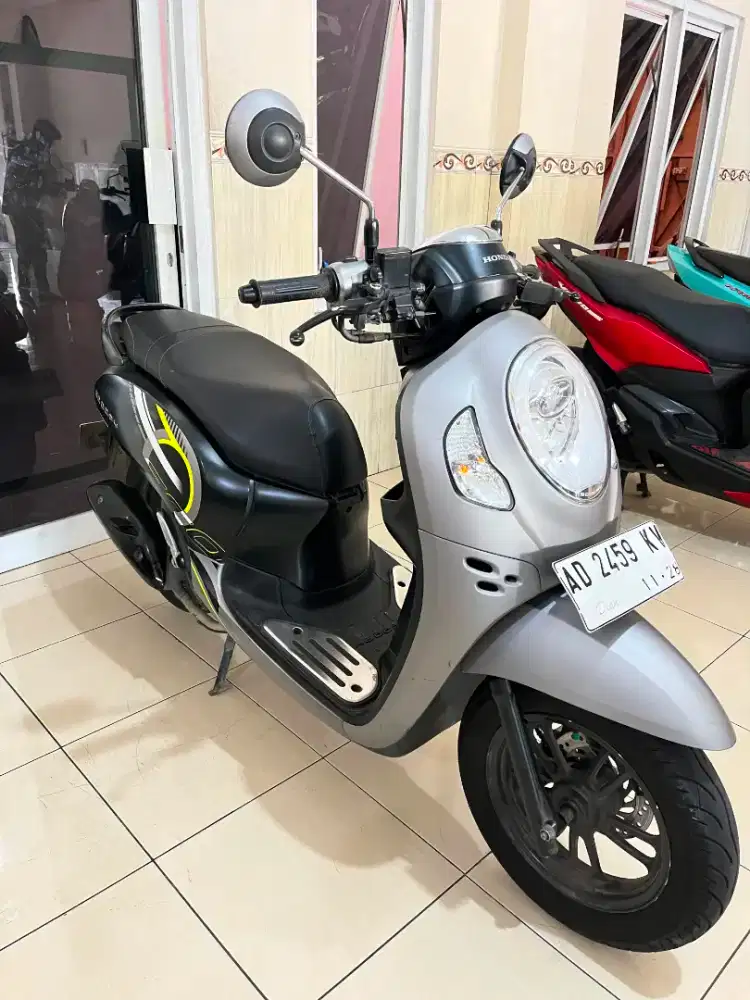 Scoopy fi 2023 bagus