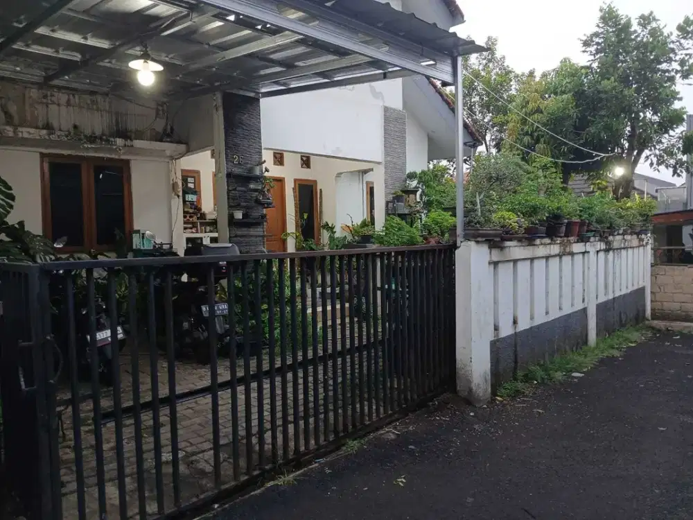 Rumah Bagus 2 lantai Lokasi Strategis di Jagakarsa, Jakarta Selatan