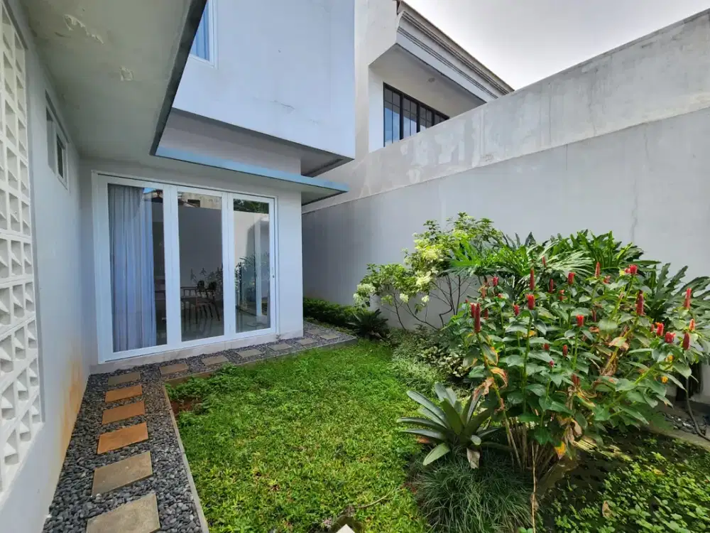 Rumah Dijual Komplek Megapolitan Cinere