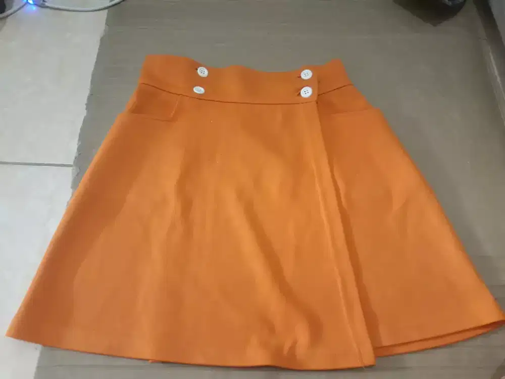 Rok pendek bahan kaos