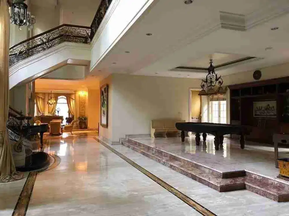 Dijual Murah Rumah Mewah di Nusa Golf Citraland Surabaya