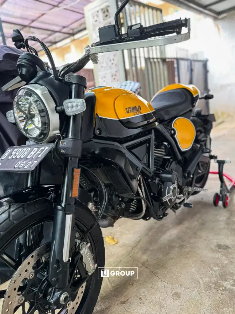 FOR SALE!! DUCATI SCRAMBLER 800 2019