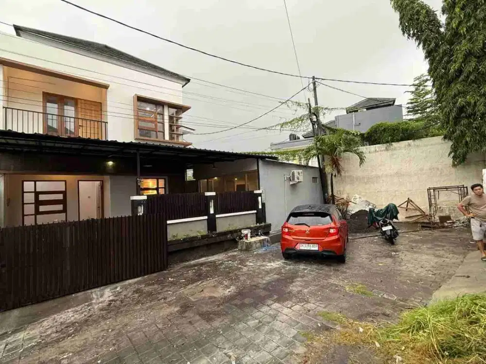 DISEWAKAN RUMAH 2 LANTAI DALAM CLUSTER ONE GATE SYSTEM