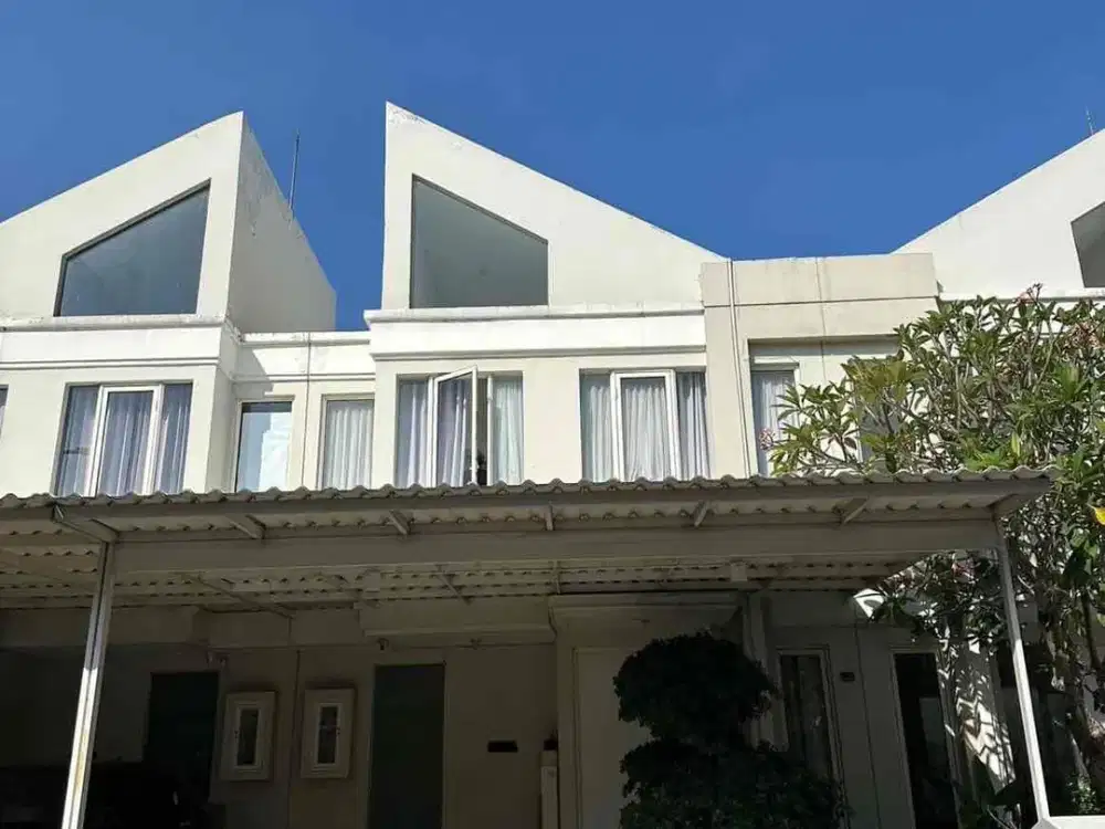 Rumah Dijual Di Grand Pakuwon Siap Huni