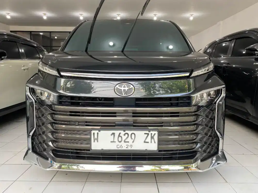 Toyota Voxy 2.0 TSS AT TDP 40jt