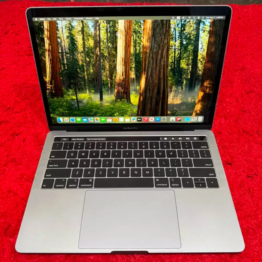 Macbook pro 2019 13 inch ram 16gb ssd 512gb i7 siap pakai bisa cod