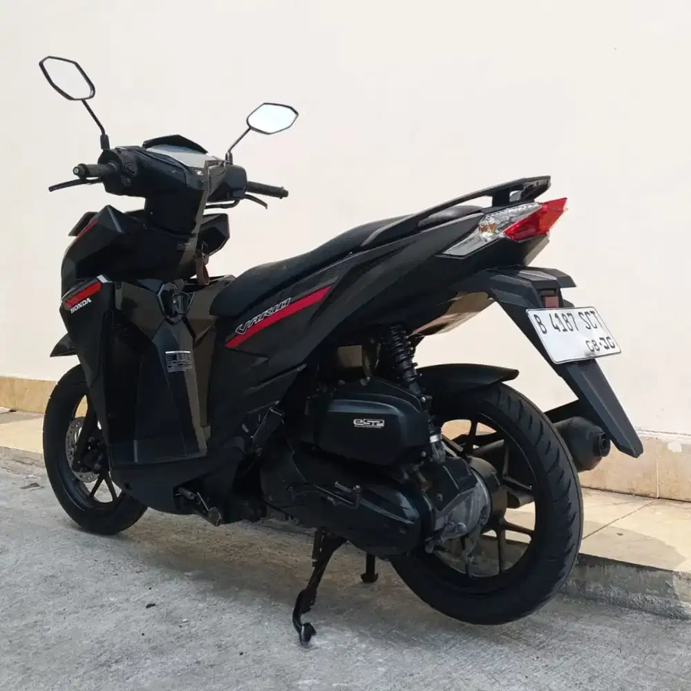 HONDA VARIO 125 CBS LED OLD TAHUN 2017 CASH / KREDIT MURAH DP 3.300