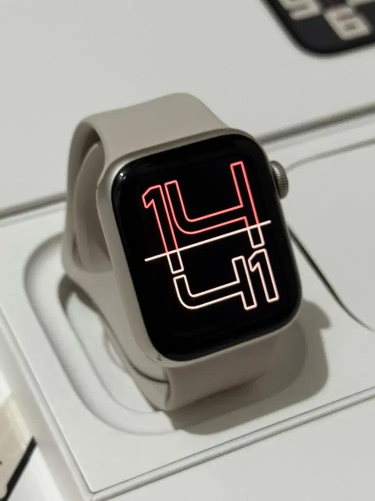 Apple Watch SE Gen 2 40mm Starlight Fullset Original