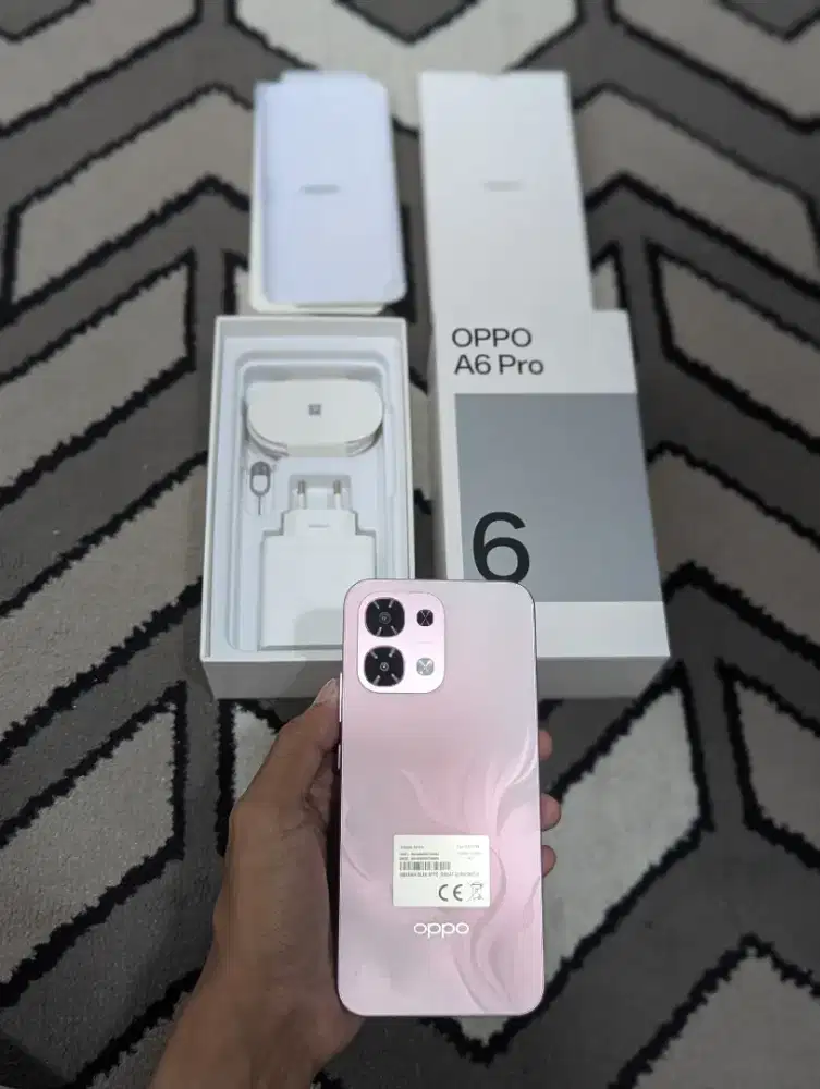 Oppo A6pro 8/128gb