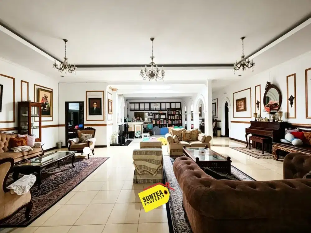 Rumah Luas Bagus Nyaman 916 M² KT 4 Siap Tempati! - Cipete Kebayoran Baru Jakarta Selatan