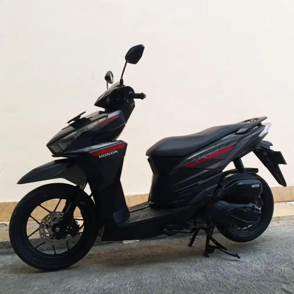 HONDA VARIO 125 CBS LED OLD TAHUN 2017 CASH KREDIT MURAH DP 3.300