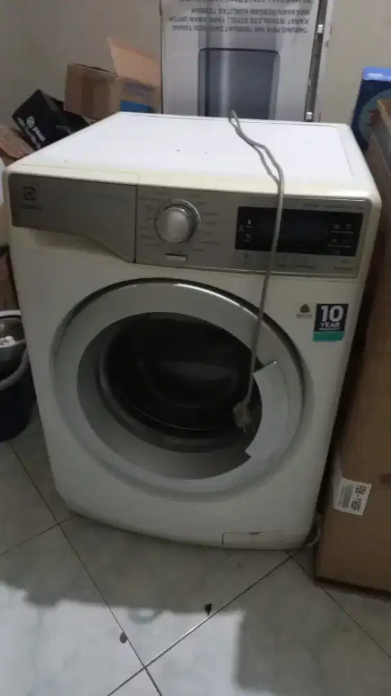 Terima mesin cuci front loading merek LG, samsung, elektroluk. rusak