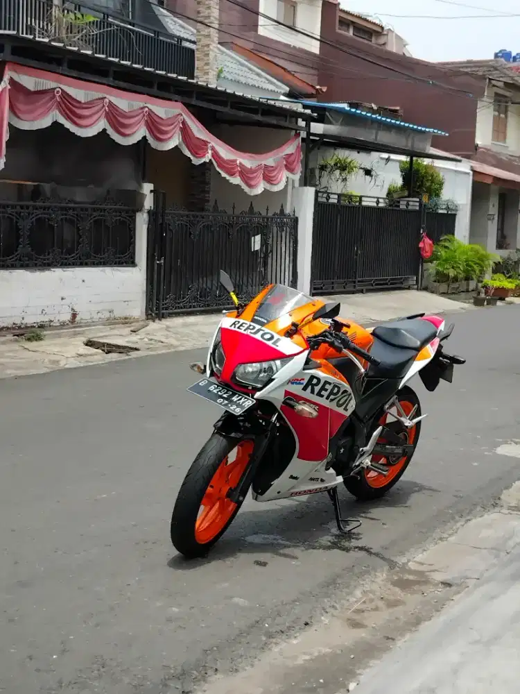 Honda CBR Repsol 2015