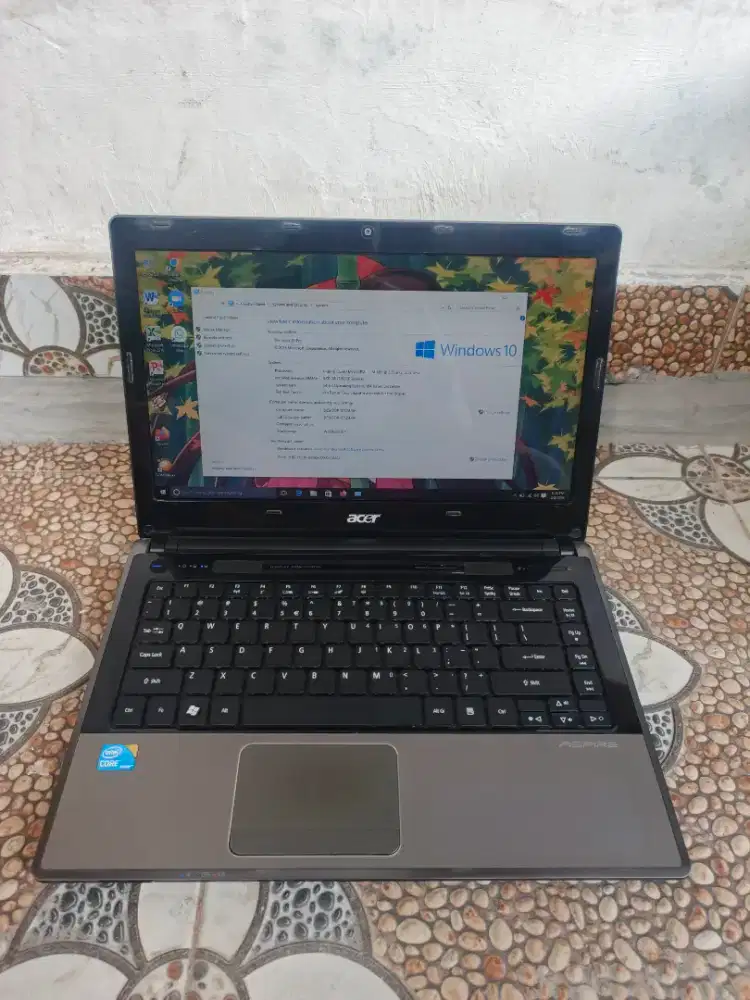 laptop Acer intel Core i3 Ram 8 ssd 256gb siap pake ktek mnus (Nego)