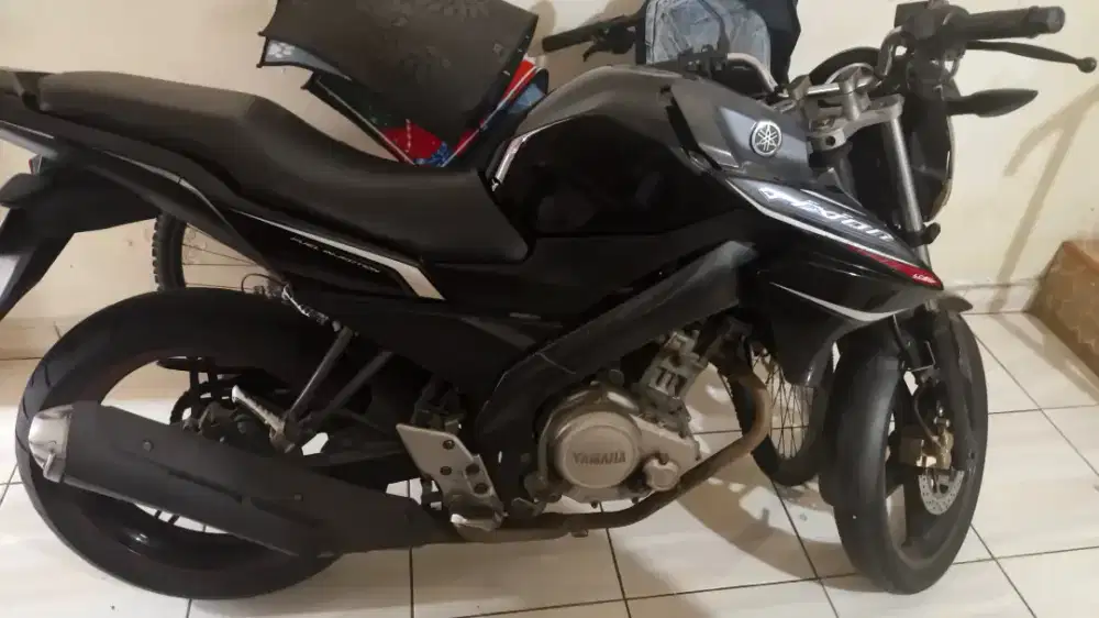 Motor V-XION 2014