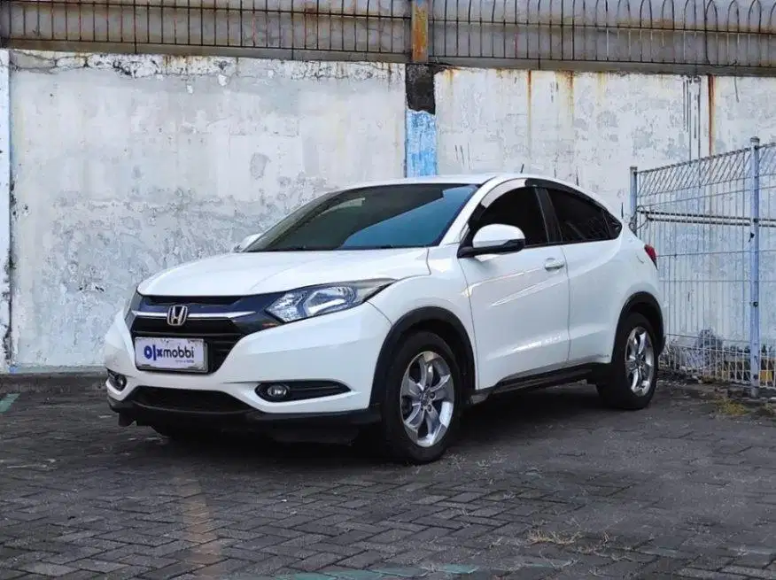 Pajak Panjang Honda HR-V 1.5 S Bensin-AT 2015 Putih LJN