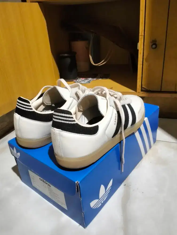 Adidas samba Og white black gum